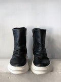 Dgnak Black back-laced high top